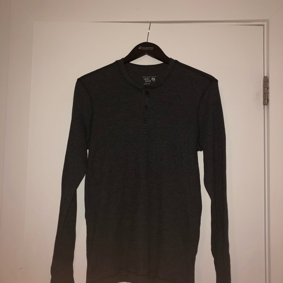Mountain HardWear 3 button long sleeve shirt - Picture 3 of 4
